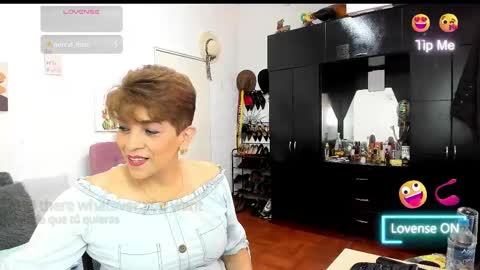 Angelina online show from 01/18/26, 09:07