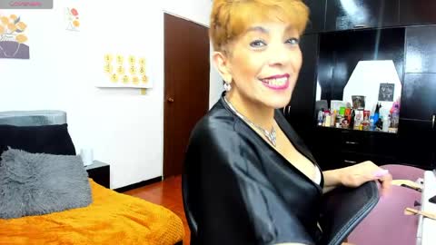 Angelina online show from 05/27/26, 01:57