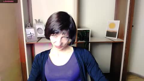 Snapshot of angelinalov_ chatting on 10/09/25, 06:22 Angelina online show from 10/09/25, 06:22