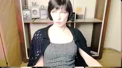 Angelina online show from 06/09/26, 07:42