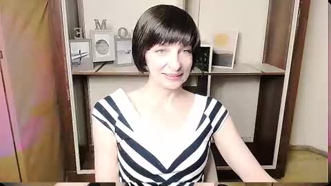 Angelina online show from 06/11/26, 08:01