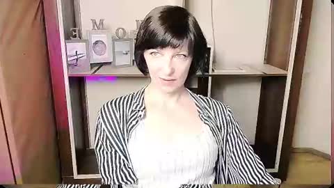 Angelina online show from 06/12/26, 07:51