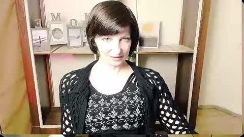 Angelina online show from 06/17/26, 08:06
