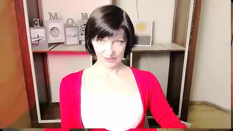 Angelina online show from 06/18/26, 08:14