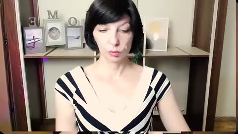 Angelina online show from 06/30/26, 07:42