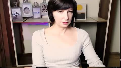 Angelina online show from 07/20/26, 10:50