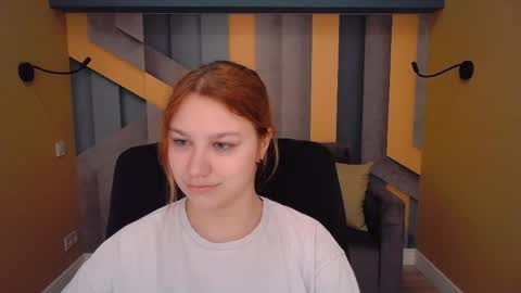 AngelinaLow online show from 04/27/26, 11:19