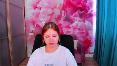 AngelinaLow online show from 05/15/26, 11:28
