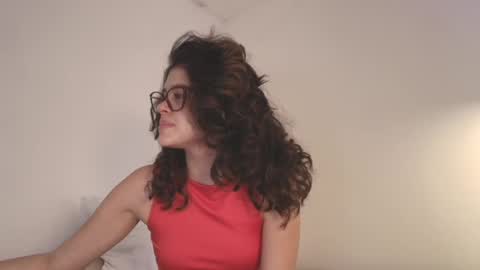   online show from 05/11/26, 07:44