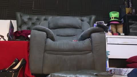 Snapshot of angelinasia chatting on 11/11/25, 05:18 Angel online show from 11/11/25, 05:18