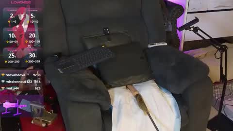 Snapshot of angelinasia chatting on 11/17/25, 04:07 Angel online show from 11/17/25, 04:07