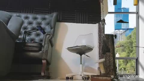 Angel online show from 07/29/26, 01:59