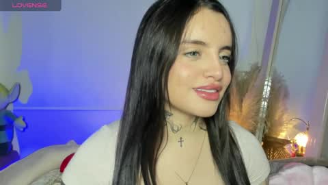 Snapshot of angeline__smith chatting on 06/06/26, 01:32 Angeline Smith online show from 06/06/26, 01:32