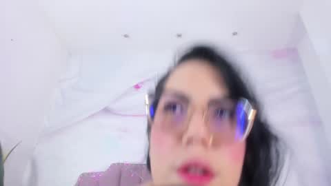 Angeline online show from 12/10/24, 08:16