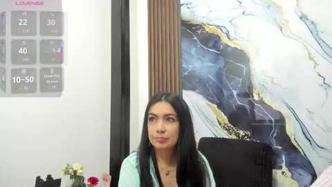 Snapshot of angelinee39 chatting on 10/20/25, 08:59 angeline online show from 10/20/25, 08:59