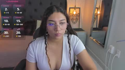 Snapshot of angelinemore chatting on 02/11/26, 07:41 ANGELINE online show from 02/11/26, 07:41