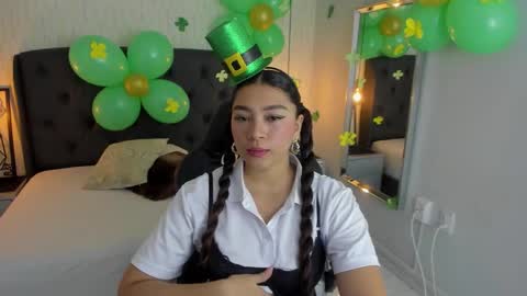 Snapshot of angelinemore chatting on 03/17/26, 08:34 ANGELINE online show from 03/17/26, 08:34