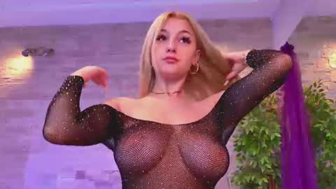 angelinsin online show from 06/29/26, 05:14