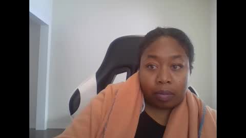 angeliquebelcaliz online show from 02/20/25, 04:25