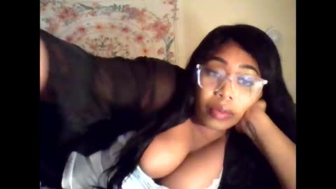 angeliquebelcaliz online show from 11/21/25, 10:08