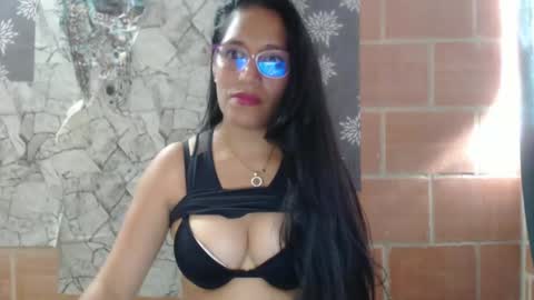 angela online show from 02/04/25, 09:10