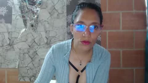 angela online show from 02/17/25, 01:10