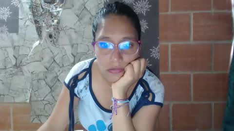 angela online show from 02/20/25, 12:25