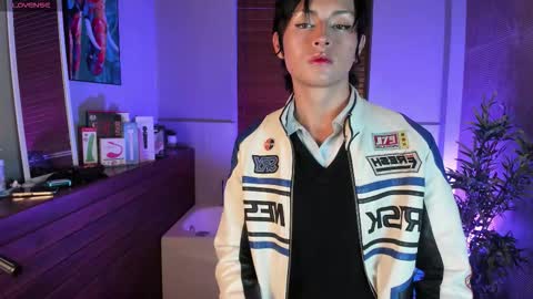 Angell Dust online show from 10/30/25, 04:03