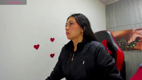 Snapshot of angell_cooper8 chatting on 03/18/26, 12:30 Angell cooper8 online show from 03/18/26, 12:30