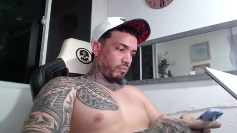 angellatino0 online show from 03/10/25, 02:39