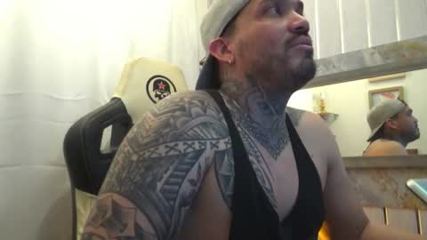 angellatino0 online show from 10/04/25, 06:55