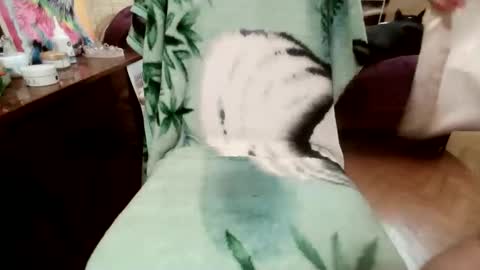 Snapshot of angelleah chatting on 11/14/25, 07:34 angelleah online show from 11/14/25, 07:34