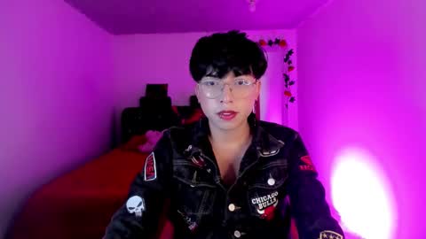 Angel  online show from 11/28/25, 07:55