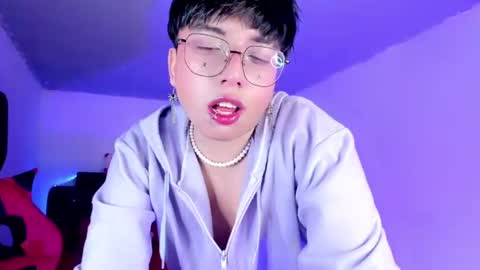 Angel  online show from 06/27/26, 03:33