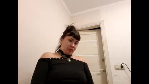 Snapshot of angelo4ek_olya chatting on 03/08/25, 07:20 Your dreams best breasts online show from 03/08/25, 07:20