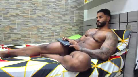 angelo_evans33 online show from 02/21/25, 02:28