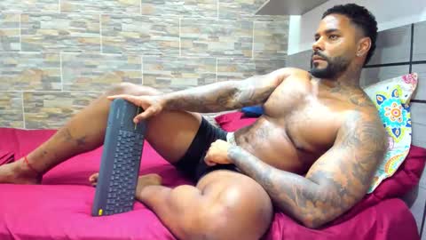 Snapshot of angelo_evans33 chatting on 02/10/26, 11:31 angelo_evans33 online show from 02/10/26, 11:31