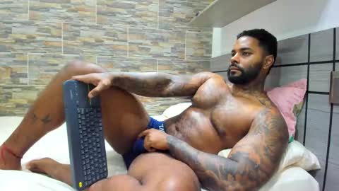 Snapshot of angelo_evans33 chatting on 02/26/26, 11:37 angelo_evans33 online show from 02/26/26, 11:37