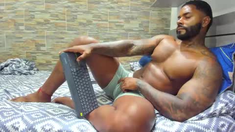 Snapshot of angelo_evans33 chatting on 04/27/26, 12:41 angelo_evans33 online show from 04/27/26, 12:41