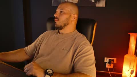 Snapshot of angeloeric chatting on 07/21/26, 12:51 BlackWolf online show from 07/21/26, 12:51