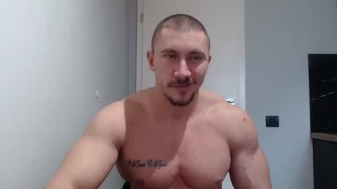  ------- SEX SHOW WITH GUYS AND GIRLS  MUSCLE SHOW online show from 12/04/24, 09:07