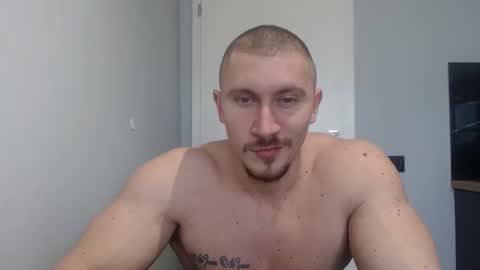  ------- SEX SHOW WITH GUYS AND GIRLS  MUSCLE SHOW online show from 02/19/25, 01:06