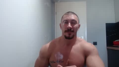  ------- SEX SHOW WITH GUYS AND GIRLS  MUSCLE SHOW online show from 10/16/25, 01:56