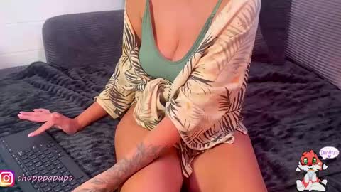 My name is Ena. You will make me very happy if you subscribe. Love you  online show from 12/16/25, 07:13