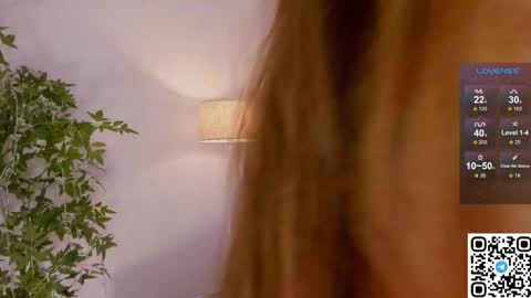 Snapshot of angelpaull chatting on 11/05/25, 08:53 Angel online show from 11/05/25, 08:53