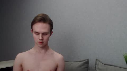 Angel online show from 01/07/25, 09:25