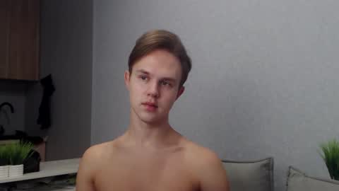 Angel online show from 11/02/25, 08:28