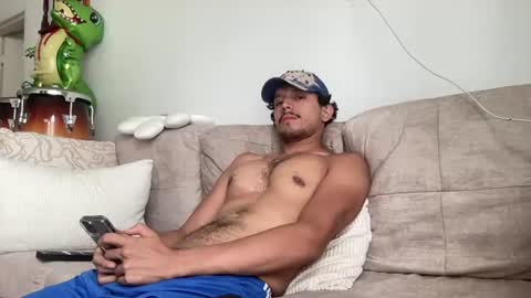 Snapshot of angelsansciele chatting on 07/01/26, 04:51 Sebastian online show from 07/01/26, 04:51