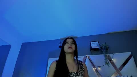 Snapshot of angelsavage__ chatting on 05/23/26, 11:47 Angel 3 online show from 05/23/26, 11:47