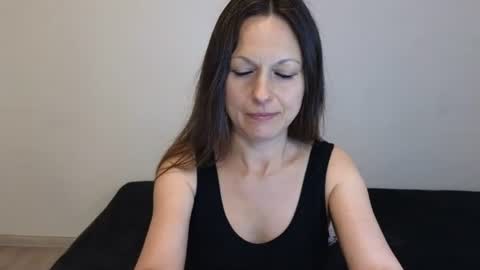 Giulia online show from 07/22/26, 11:57